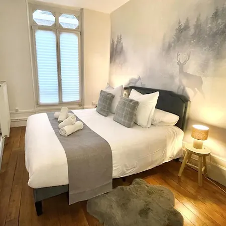 La Greenwood, Spacious & Cozy *