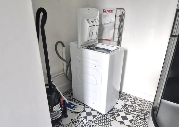 La Greenwood, Spacious & Cozy Beauvais