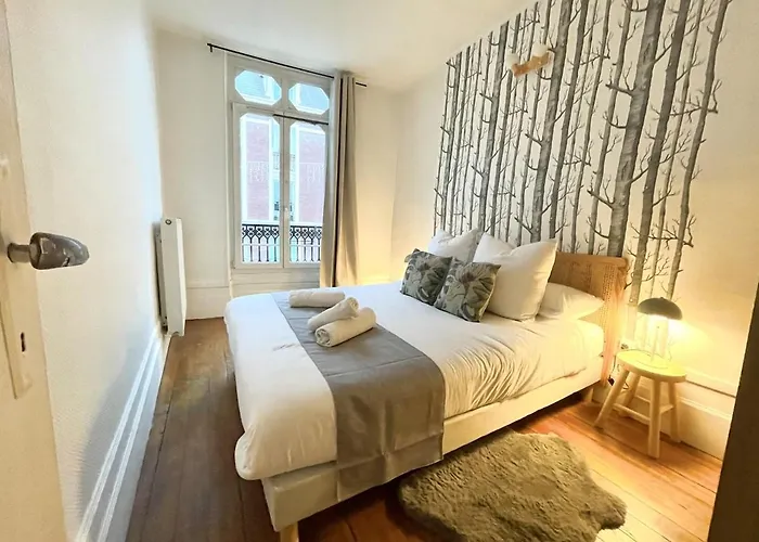 La Greenwood, Spacious & Cozy Apartment